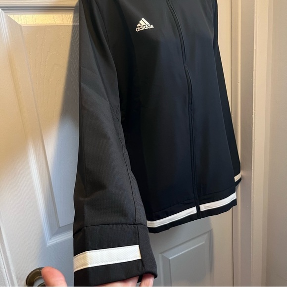 NWOT Adidas Team 19 Woven jacket black logo Women Large multi-sport activewear - Picture 4 of 6